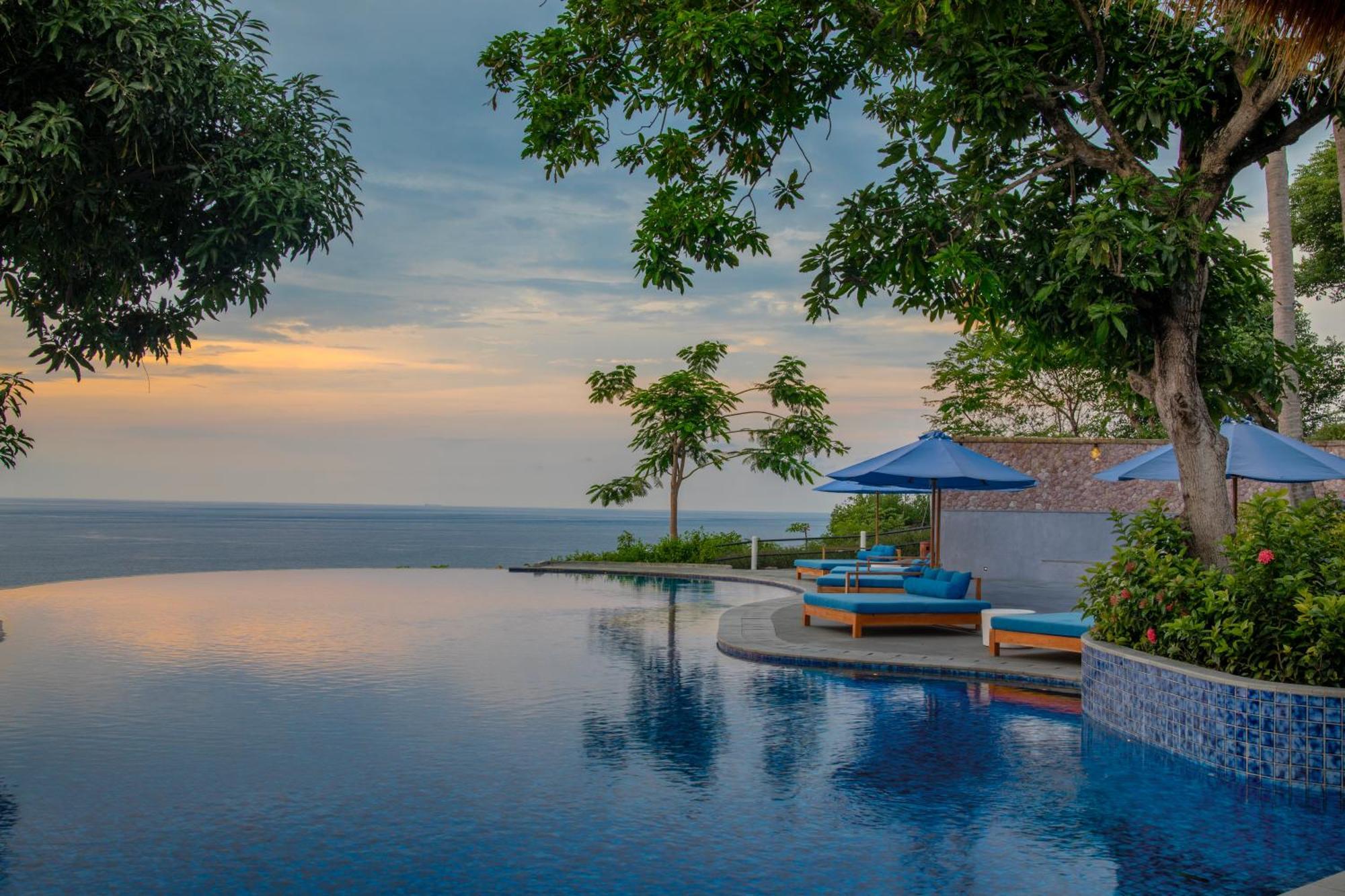 Kalandara Resort Lombok Сенггиги Экстерьер фото
